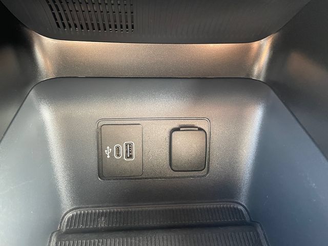 Used 2026 Ford Explorer ST-Line AWD/4WD image 25