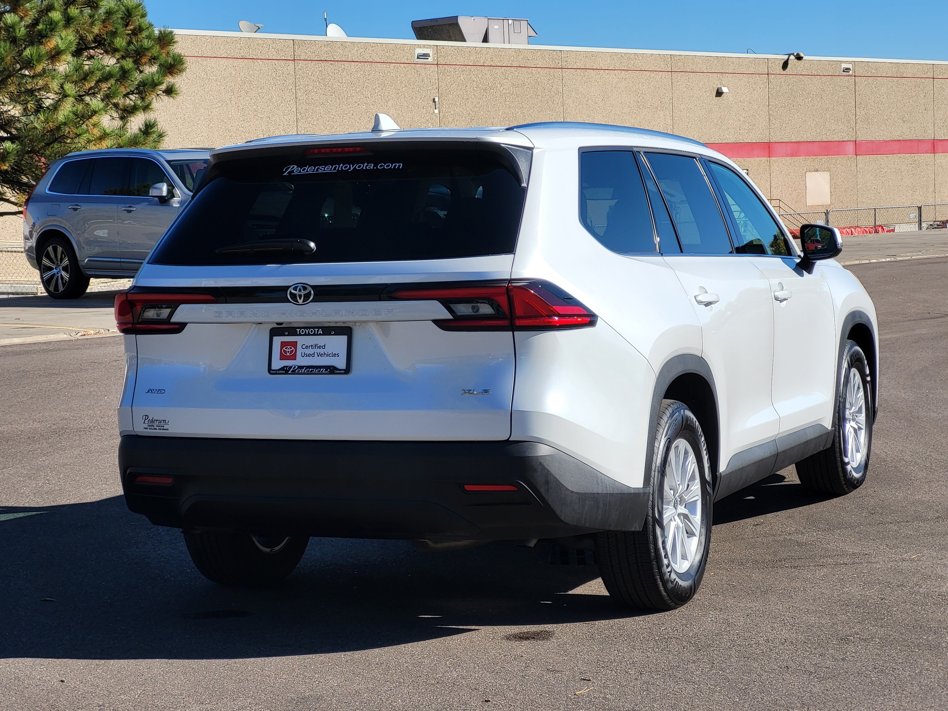 Certified 2026 Toyota Grand Highlander AWD image 2