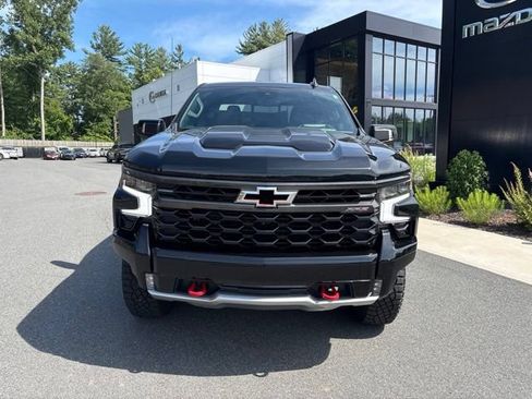 Used 2024 Chevrolet Silverado 1500 ZR2 w/ Technology Package AWD/4WD image 2