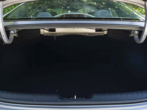 Used 2024 Hyundai Elantra SEL w/ Convenience Package FWD image 42