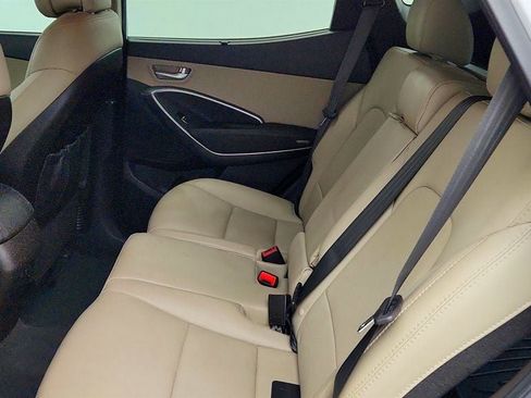 Used 2017 Hyundai Santa Fe Sport FWD image 16