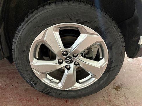 Certified 2019 Toyota RAV4 Limited image 27