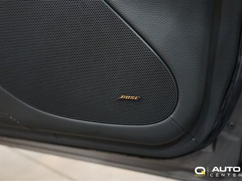 Used 2004 Mercedes-Benz SL 55 AMG image 15
