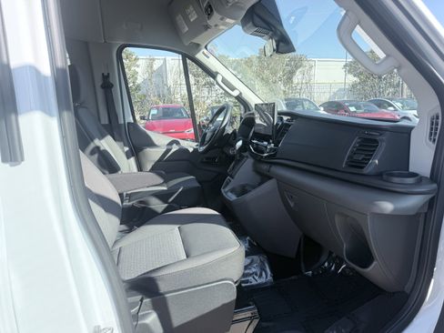 Used 2026 Ford Transit 350 XLT image 37