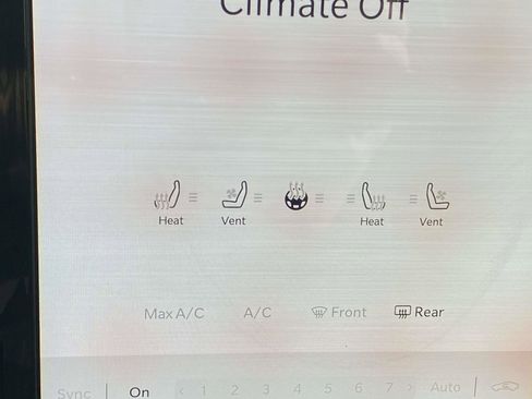 Used 2025 RAM 2500 Laramie w/ Night Edition image 30