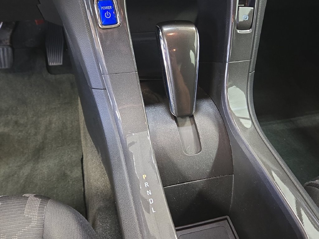 Used 2014 Chevrolet Volt FWD image 21