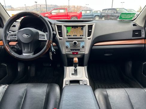 Used 2013 Subaru Outback 2.5i Limited image 6