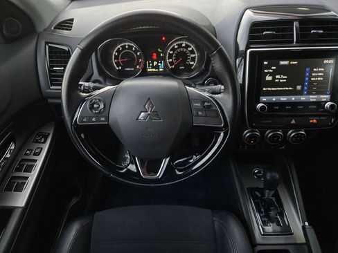 Used 2024 Mitsubishi Outlander Sport SE image 12