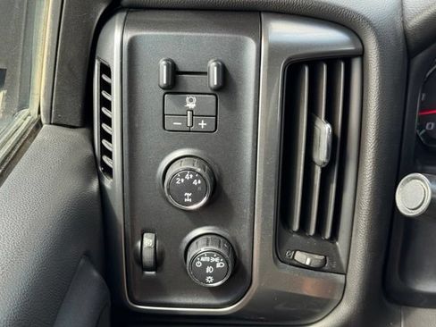 Used 2015 Chevrolet Silverado 3500 LT w/ LT Convenience Package AWD/4WD image 29