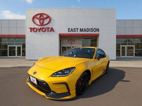 New 2026 Toyota GR86 YUZU Limited image 1