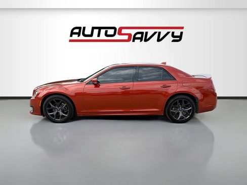 Used 2021 Chrysler 300 S w/ S Model Appearance Package RWD image 4