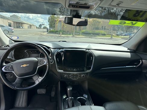 Used 2019 Chevrolet Traverse Premier w/ Redline Edition image 12