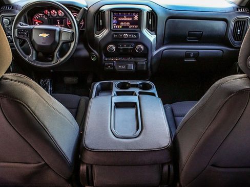 Used 2023 Chevrolet Silverado 1500 Custom image 34