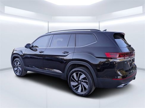 New 2026 Volkswagen Atlas SE image 5