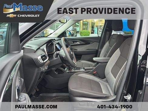 Certified 2023 Chevrolet TrailBlazer LT w/ Convenience Package AWD/4WD image 11