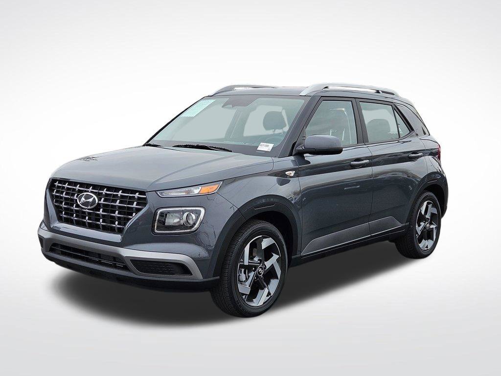 Used 2026 Hyundai Venue SEL FWD image 7