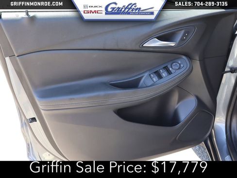 Certified 2020 Buick Encore GX Select FWD image 15