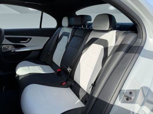 New 2026 Mercedes-Benz E 53 AMG e 4MATIC Sedan image 20