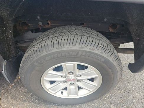 Used 2016 GMC Sierra 1500 SLE w/ SLE Value Package image 9