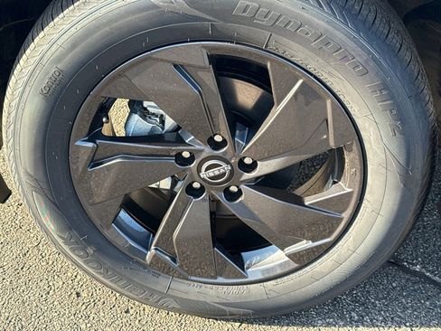 New 2026 Nissan Rogue SV image 9