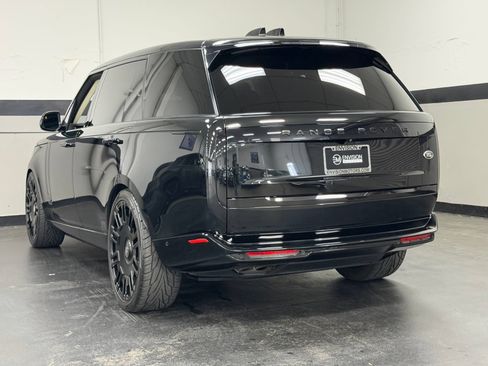 Used 2023 Land Rover Range Rover Long Wheelbase Autobiography AWD/4WD image 11