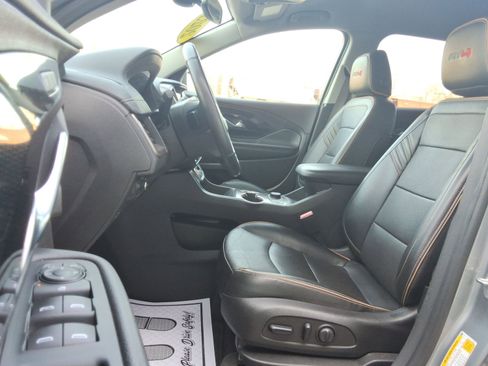 Used 2023 GMC Terrain AT4 image 27