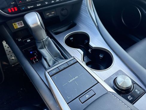 Used 2022 Lexus RX 450h F Sport image 29