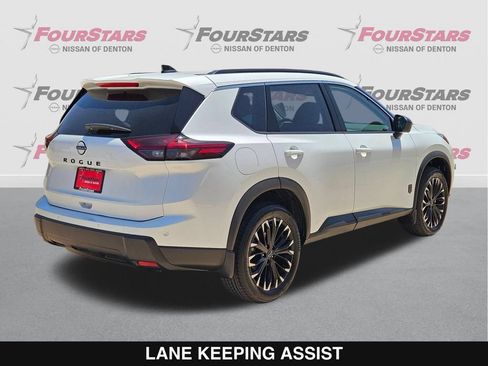 New 2026 Nissan Rogue Dark Armor FWD image 4