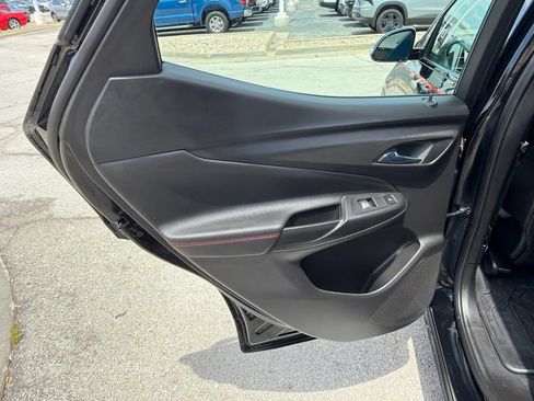 Used 2023 Chevrolet Bolt EUV Premier w/ Sun & Sound Package FWD image 19