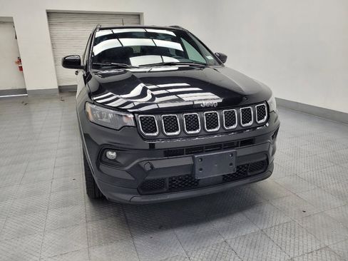 Used 2024 Jeep Compass Latitude AWD/4WD image 14