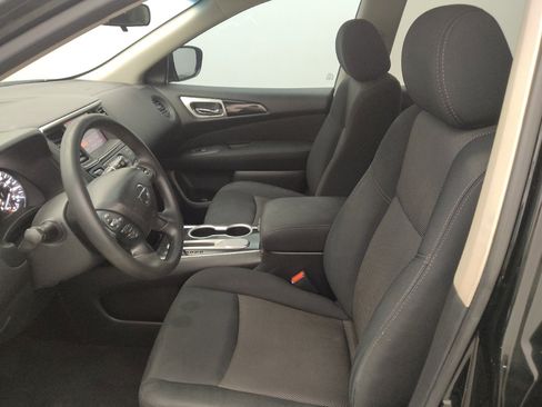 Used 2017 Nissan Pathfinder S FWD image 17