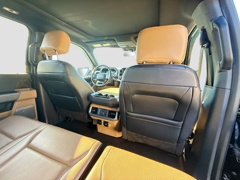 Used 2021 Ford F150 Lariat w/ Equipment Group 502A High image 29