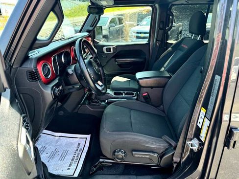 Used 2020 Jeep Wrangler Unlimited Rubicon image 12