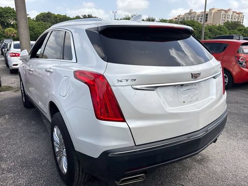 Used 2019 Cadillac XT5 FWD image 6