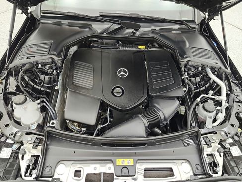 Used 2024 Mercedes-Benz C 300 Sedan image 17