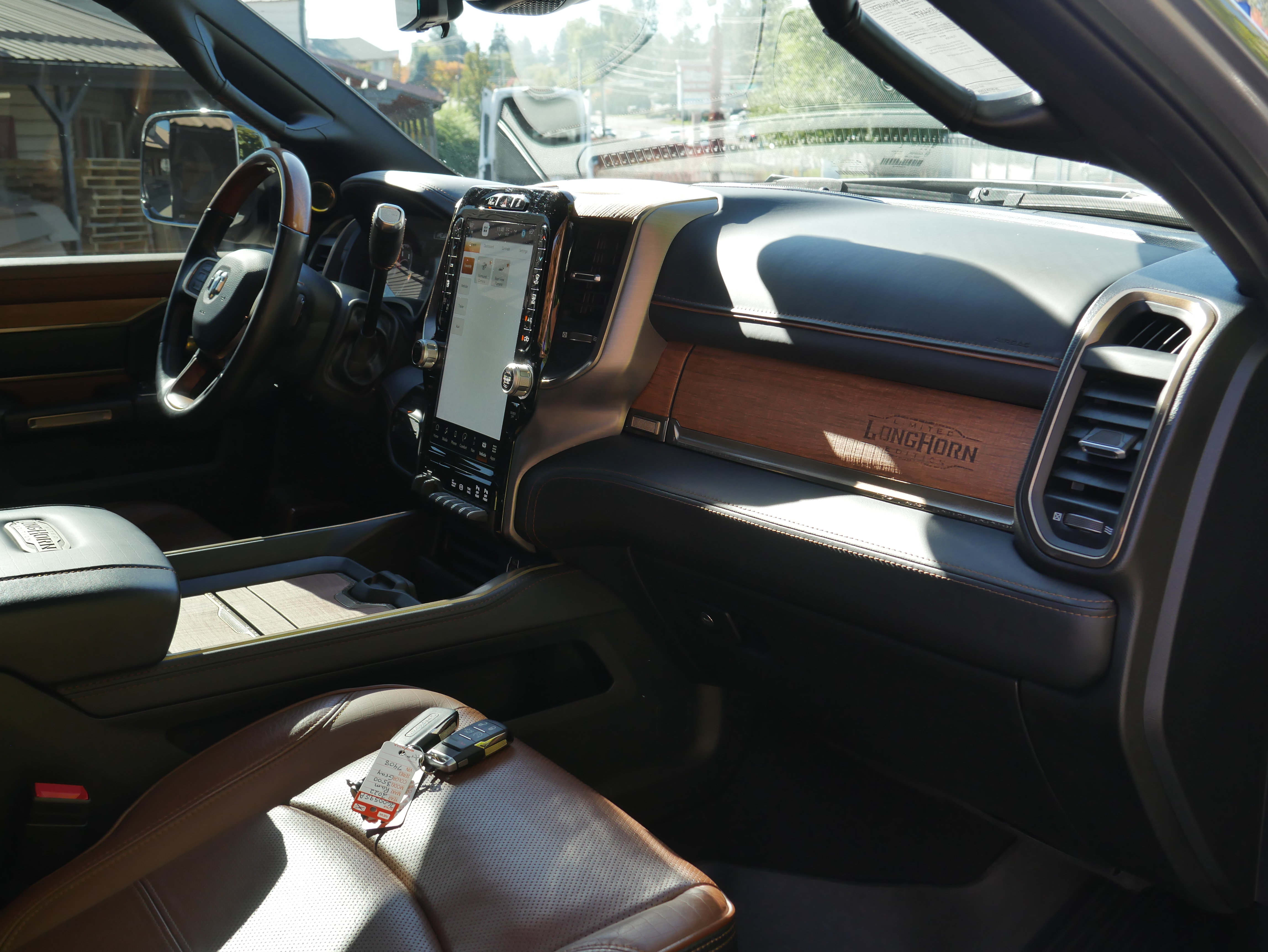 Used 2022 RAM 3500 Limited AWD/4WD image 33