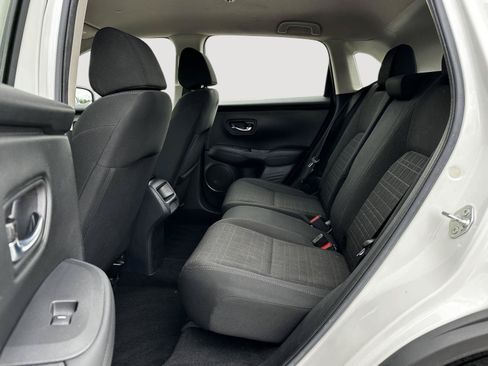 Used 2023 Honda HR-V LX image 20