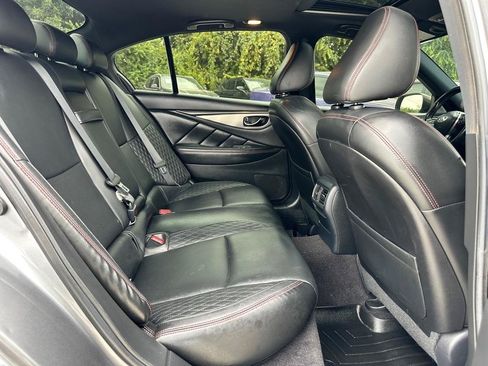 Used 2018 INFINITI Q50 Red Sport 400 w/ Sensory Package (Sport) AWD/4WD image 33