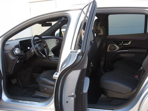 Used 2023 Mercedes-Benz EQS 450+ SUV w/ AMG Line Exterior Package image 13