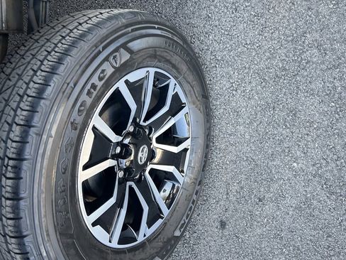 Used 2023 Toyota Tacoma TRD Sport image 20