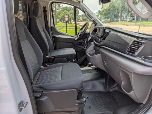 Used 2024 Ford Transit 250 Low Roof w/ Exterior Upgrade Package RWD image 12