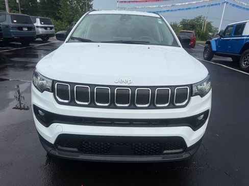Certified 2022 Jeep Compass Latitude AWD/4WD image 10