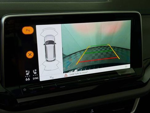 New 2026 Volkswagen Atlas Peak Edition AWD/4WD image 17