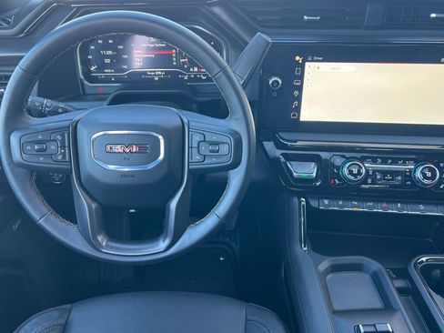 Certified 2025 GMC Sierra 2500 AT4 w/ AT4 Premium Plus Package image 11