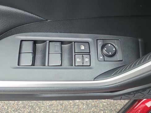 Used 2023 Toyota RAV4 LE image 25