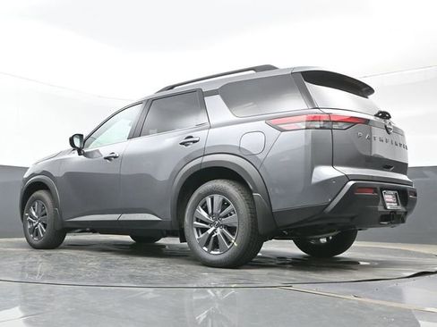 New 2026 Nissan Pathfinder SV w/ SV Premium Package FWD image 21