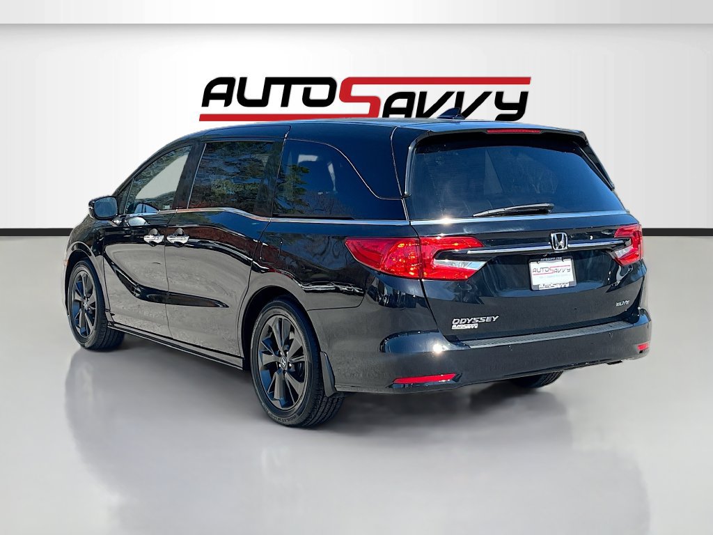 Used 2024 Honda Odyssey Elite image 5