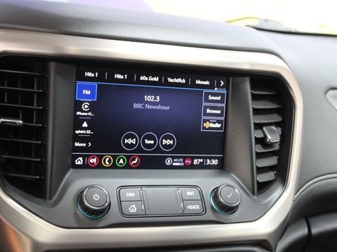 Used 2021 GMC Acadia Denali w/ GMC Pro Grade Package AWD/4WD image 19