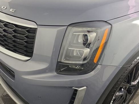 Used 2022 Kia Telluride SX w/ SX Prestige Package AWD/4WD image 51