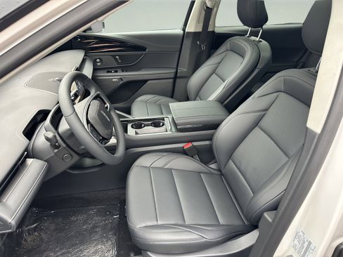 New 2026 Lincoln Nautilus Premier w/ Equipment Group 102A image 9